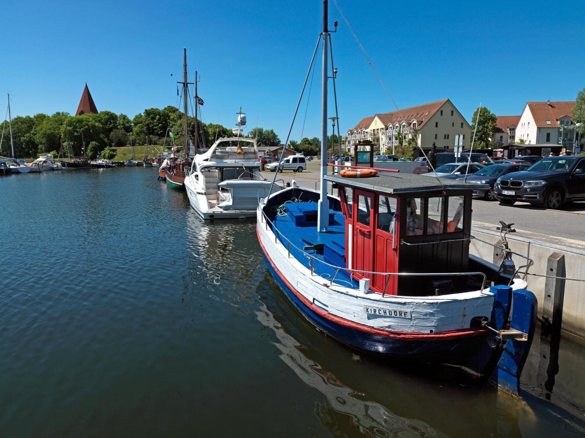Kirchdorf Mann Un Fru - Residenz Am Yachthafenアパートメント エクステリア 写真